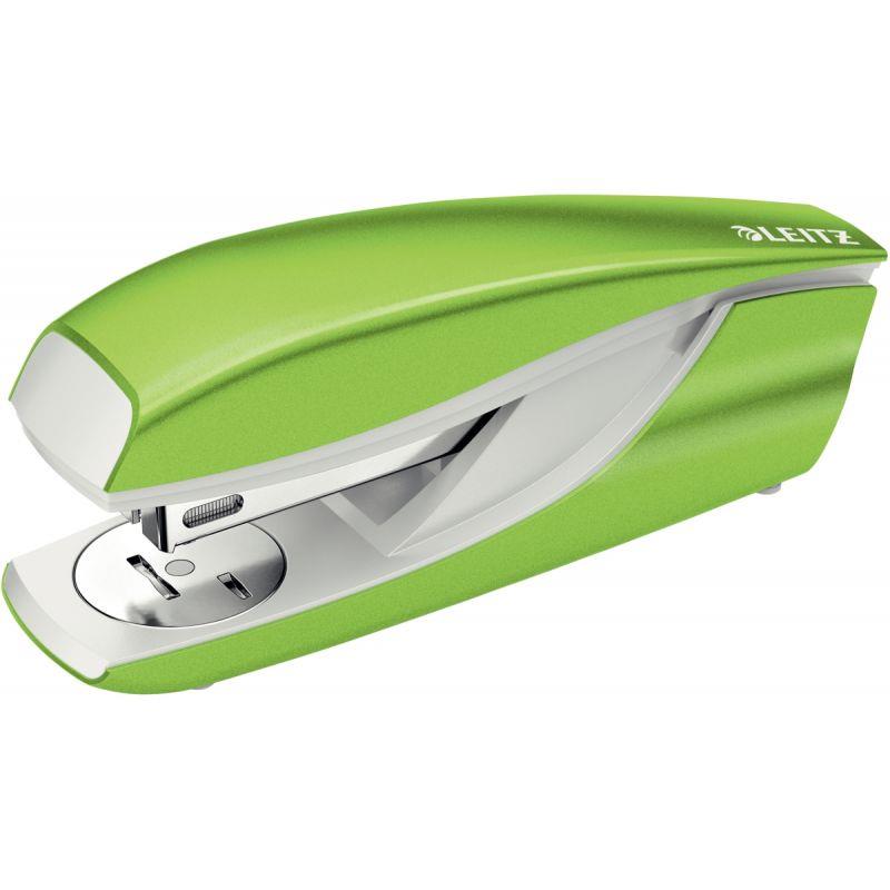 Image de  Blister agrafeuse de table Nexxt Wow 30 feuilles vert 