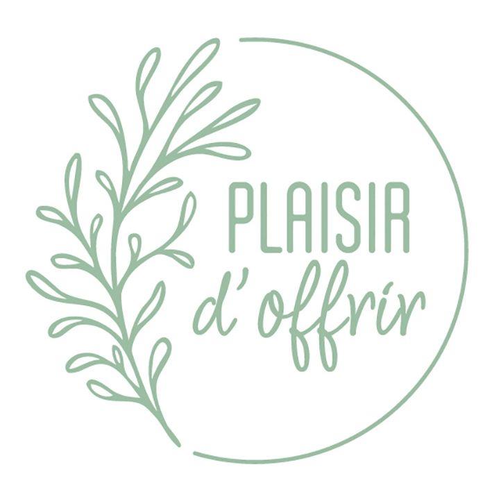 Image de  Rouleau de 500 étiquettes célébrations Plaisir d''offrir Ø35mm vert 