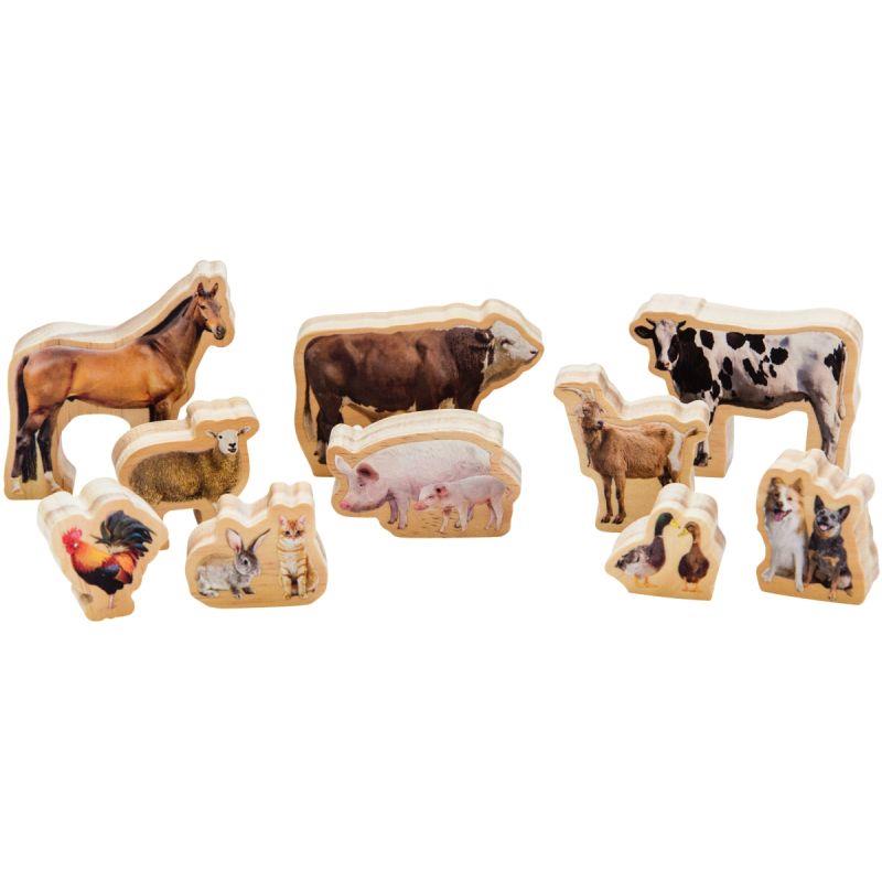 Image de  Lot de 10 figurines animaux de la ferme en bois 