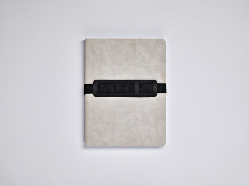Image de  Carnet souple Voyager L Light pointillés gris 