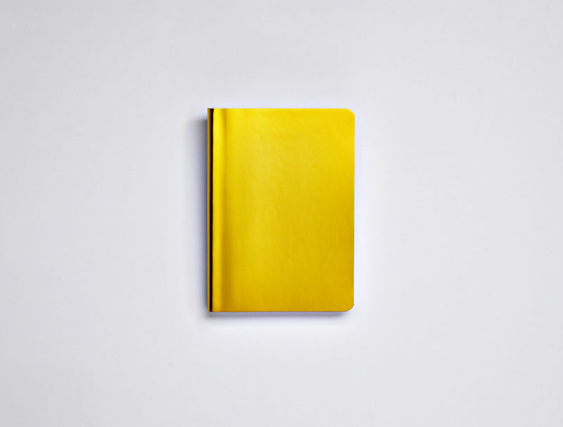 Image de  Carnet souple Shiny Starlet S pointillés jaune 